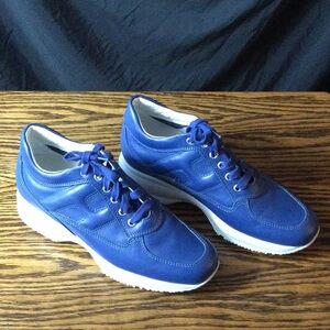Hogan Women's Blue Sneakers with White Soles